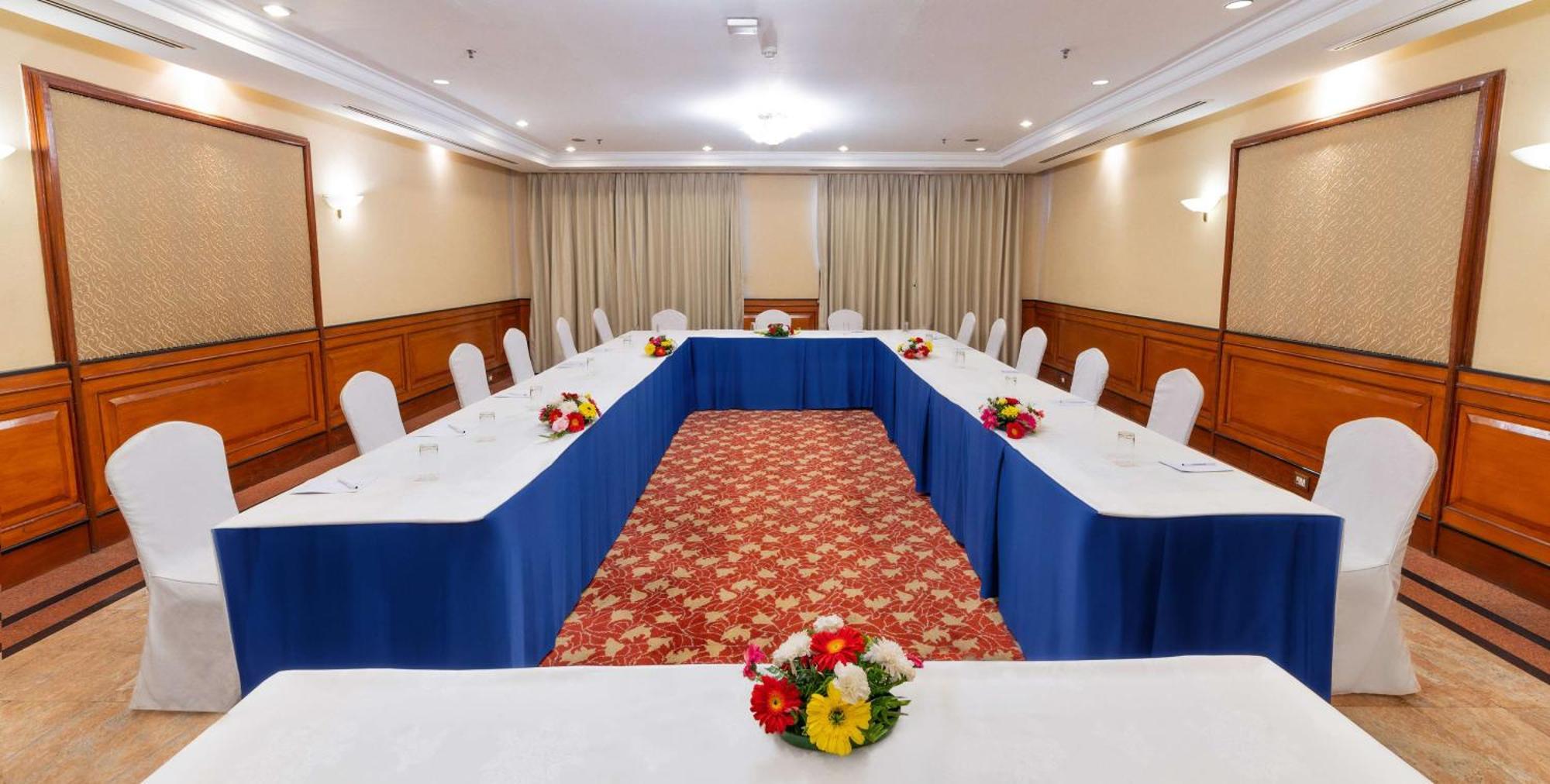 Radisson Hotel Katmandu Eksteriør bilde